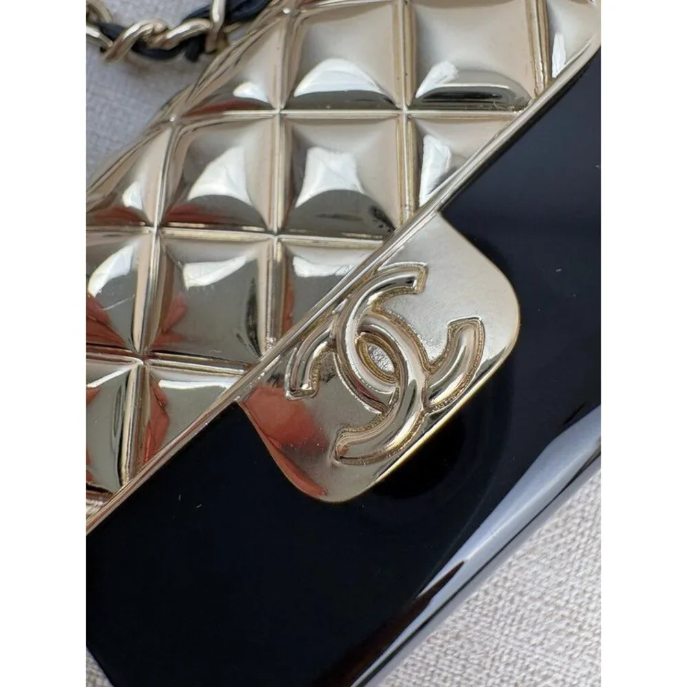 CHANEL Gold/Black Metal Mini Classic Pendant SHW